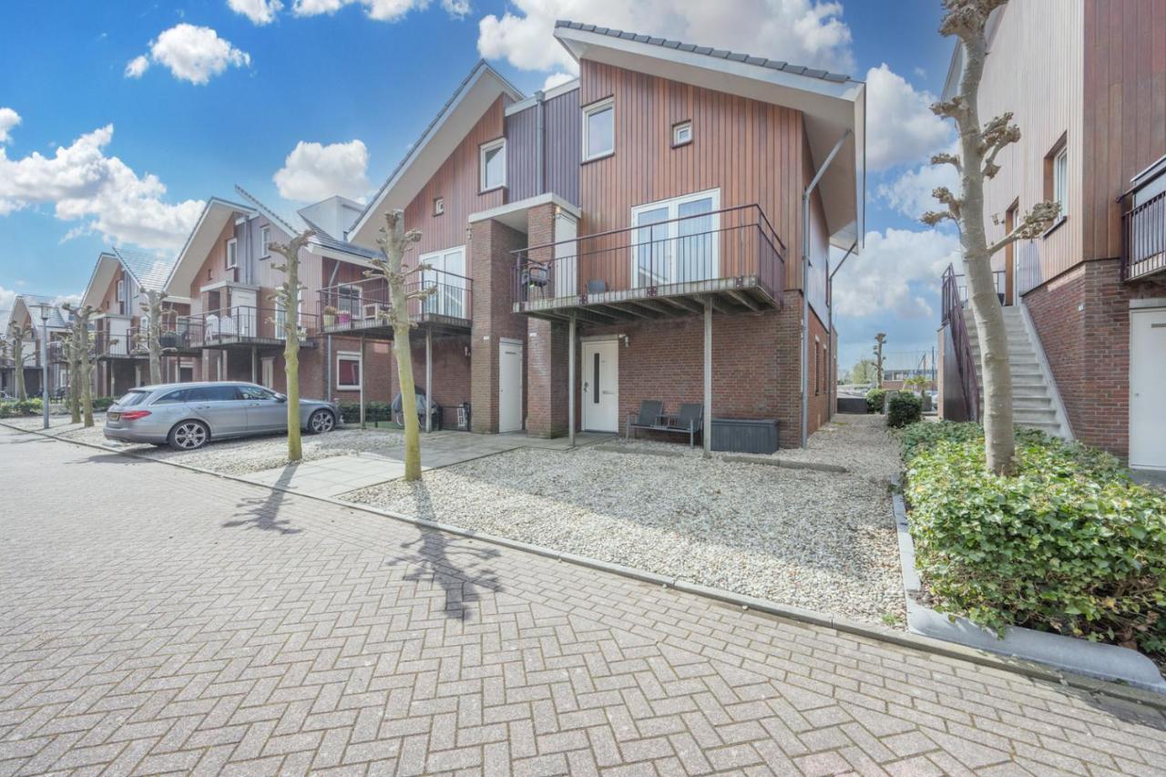 Meerzicht 70 - Vakantiehuis Aan Het Water! Villa Uitgeest Exterior foto