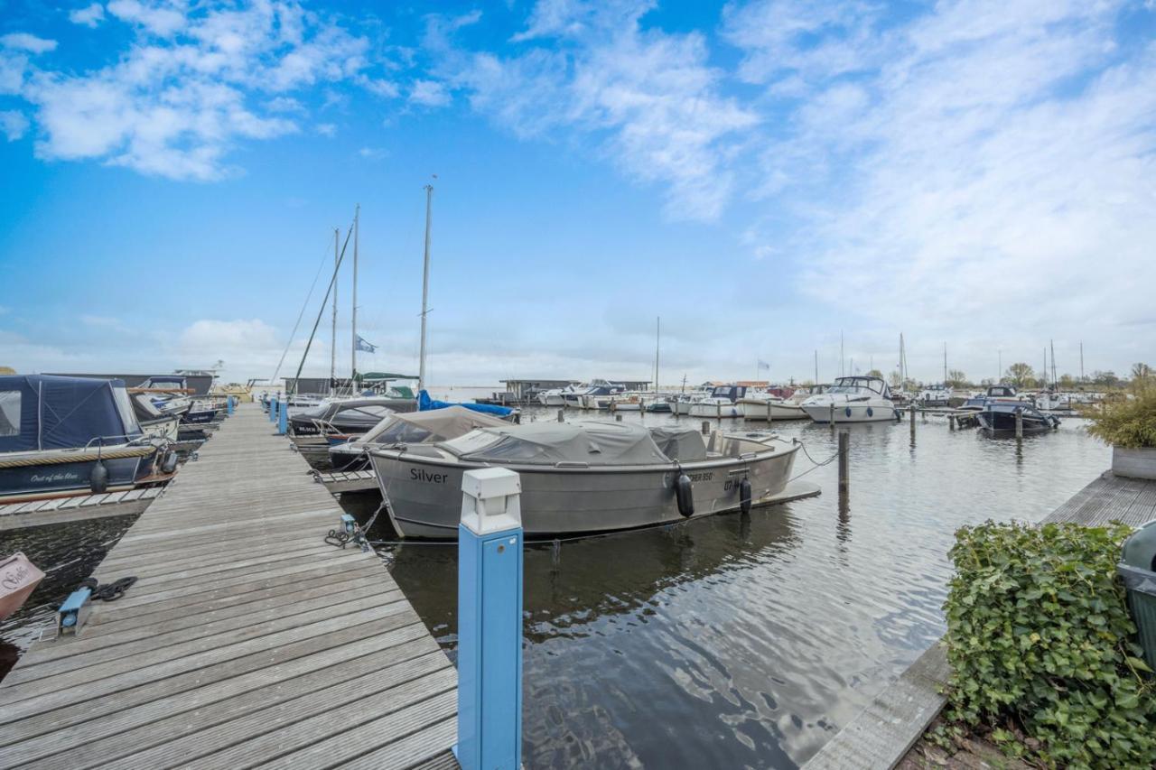 Meerzicht 70 - Vakantiehuis Aan Het Water! Villa Uitgeest Exterior foto